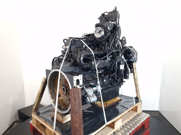 Cummins-Komatsu-QSB6.7-200-CPL-3098-Engine-Industrial.jpg Cummins/Komatsu QSB6.7 200 CPL 3098 Engine (Industrial) - Image 1