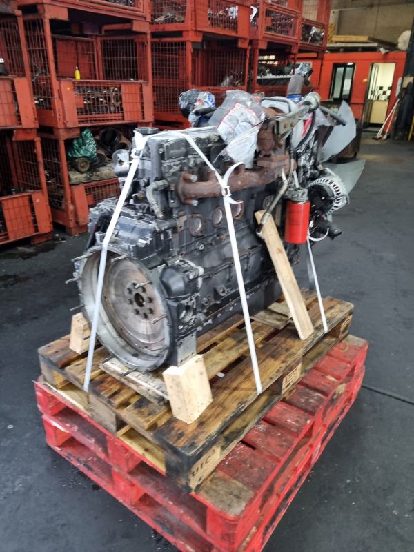 Cummins-QSB6.7-Engine-Industrial.jpg Cummins QSB6.7 Engine (Industrial) - Image 1