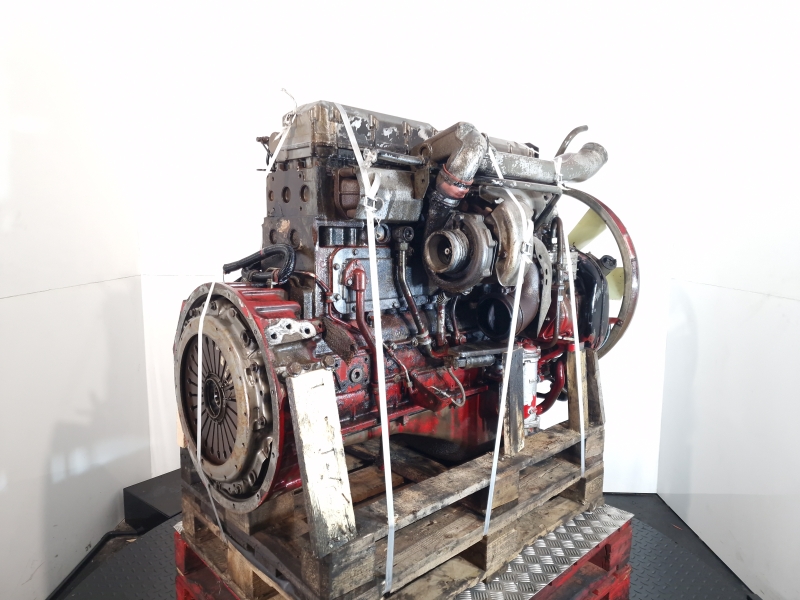DAF-XF315M-Engine-Truck.jpg DAF XF315M Engine (Truck) - Image 1