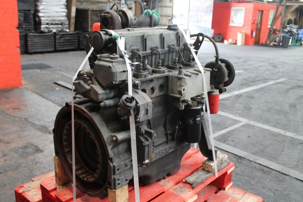 Deutz-BF4M-1013-E.jpg Deutz BF4M 1013 E - Image 1