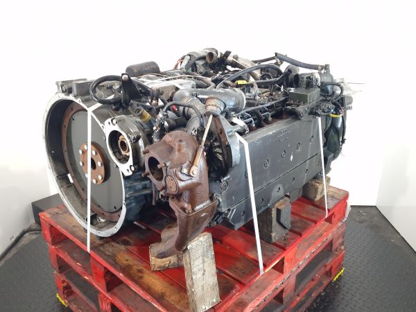 Mercedes-Benz-OM906HLA-EEV-1-01-Engine-Bus.jpg Mercedes Benz OM906HLA EEV/1-01 Engine (Bus) - Image 1
