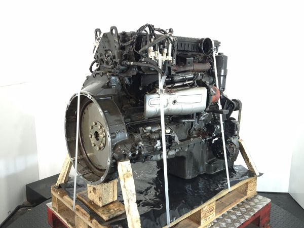 Mercedes-Benz-OM926LA.EEV_-1.jpg Volvo D13K460V EUVI Engine (Truck) - Image 1