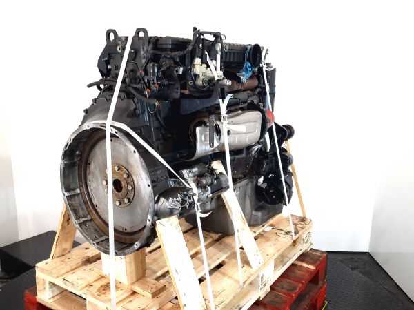 Mercedes-Benz-OM926LA.V-1-00-Econic-Engine-Truck.jpg Mercedes Benz OM926LA.V/1-00 Econic Engine (Truck) - Image 1